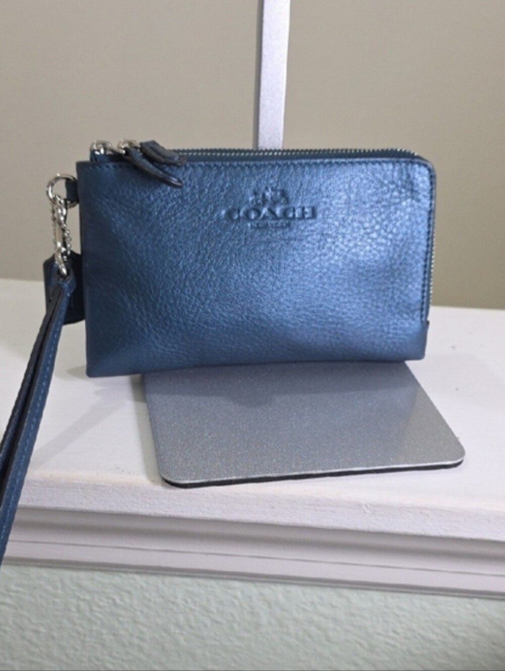 Coach Double Corner Zip Metallic Blue Silvertone HDWR Wristlet GUC